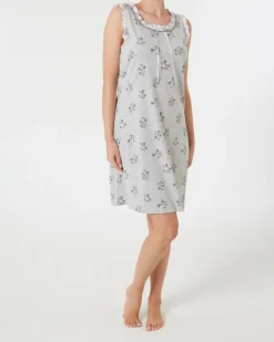 Nachthemd mit Rüschen Janina, verschiedene Designs-KiK Onlineshop Online